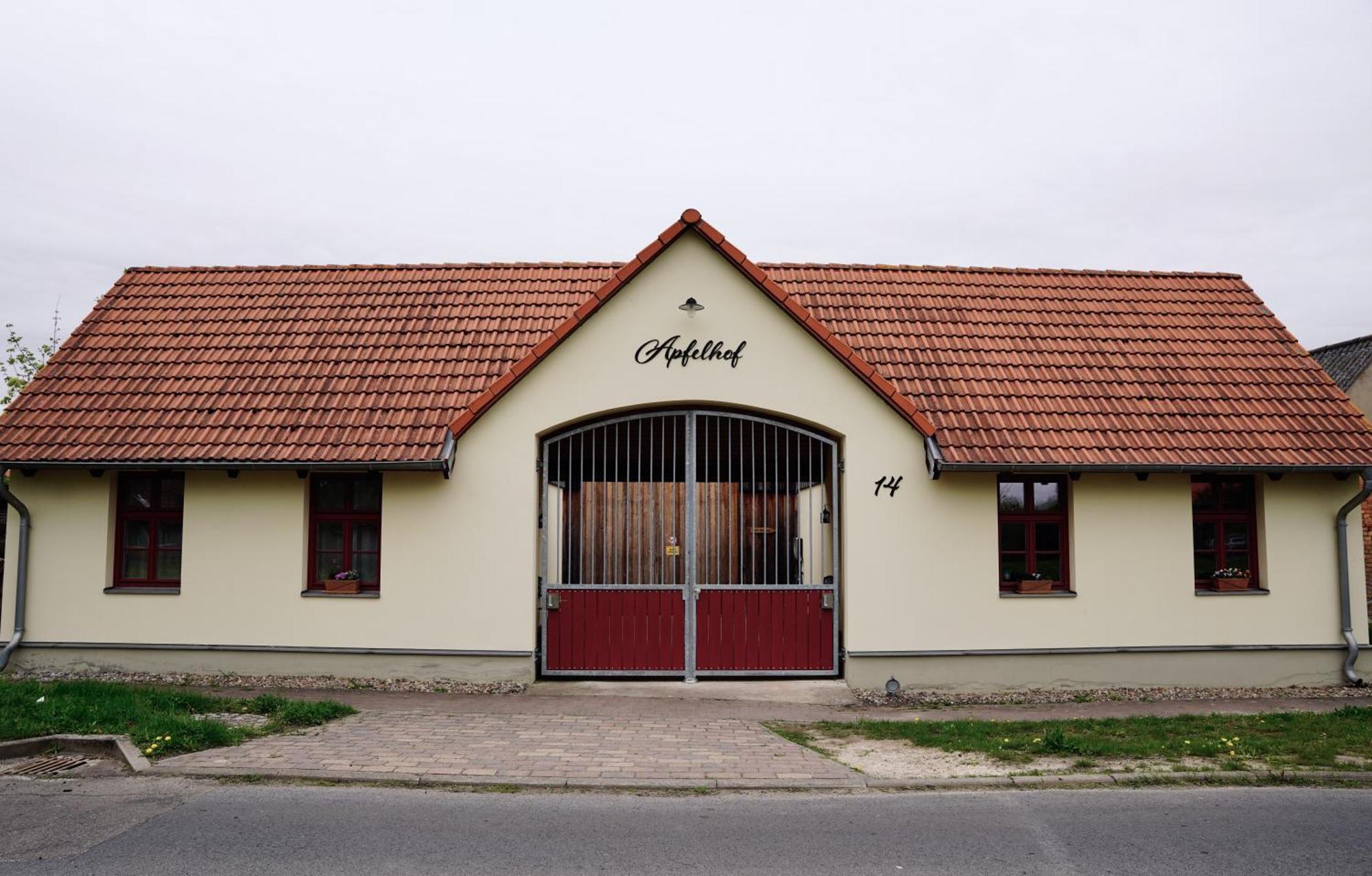 Apartamento Apfelhof Biesenbrow Exterior foto
