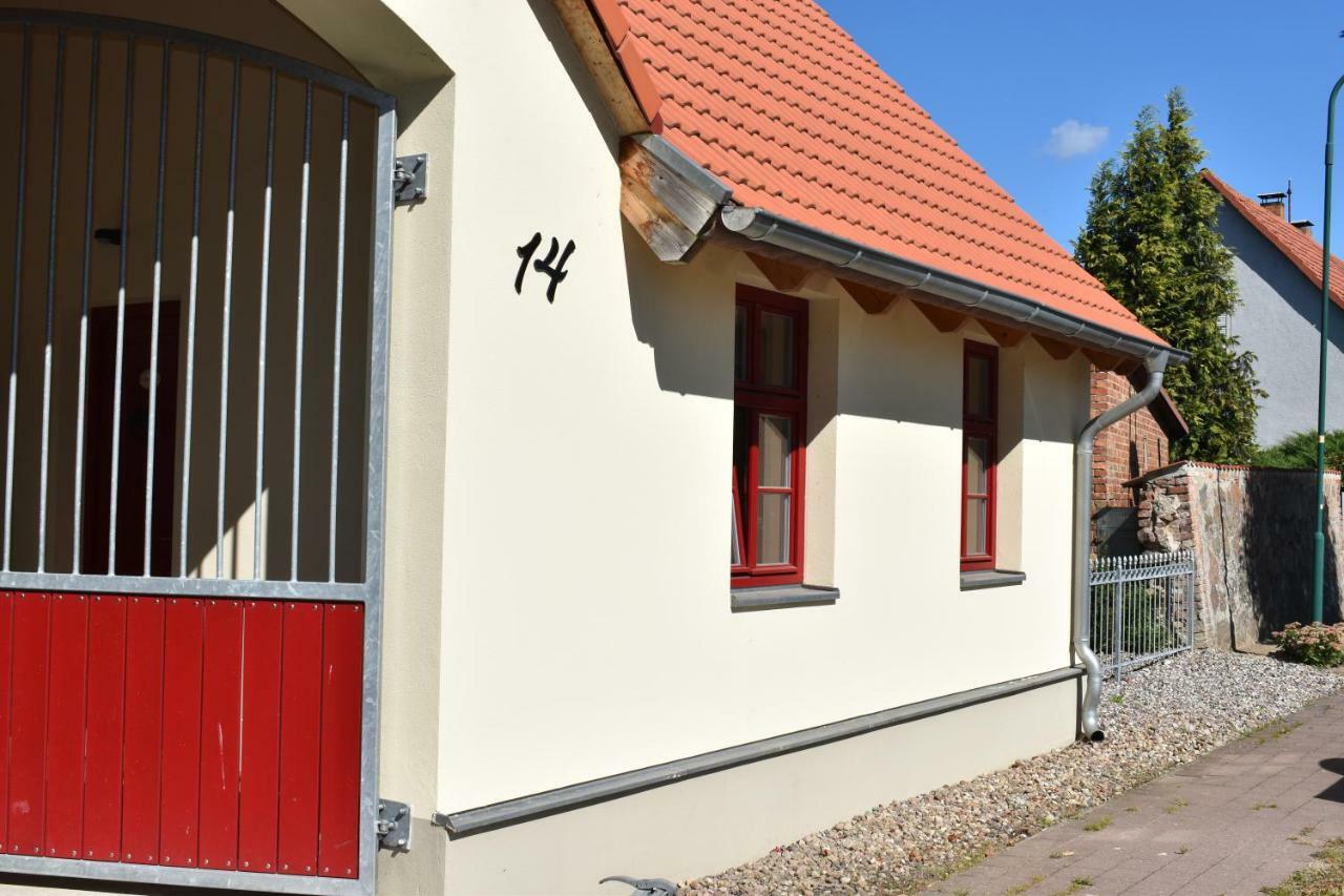 Apartamento Apfelhof Biesenbrow Exterior foto